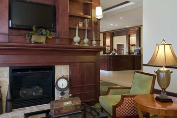 Hotel Hilton Garden Uptown 3*